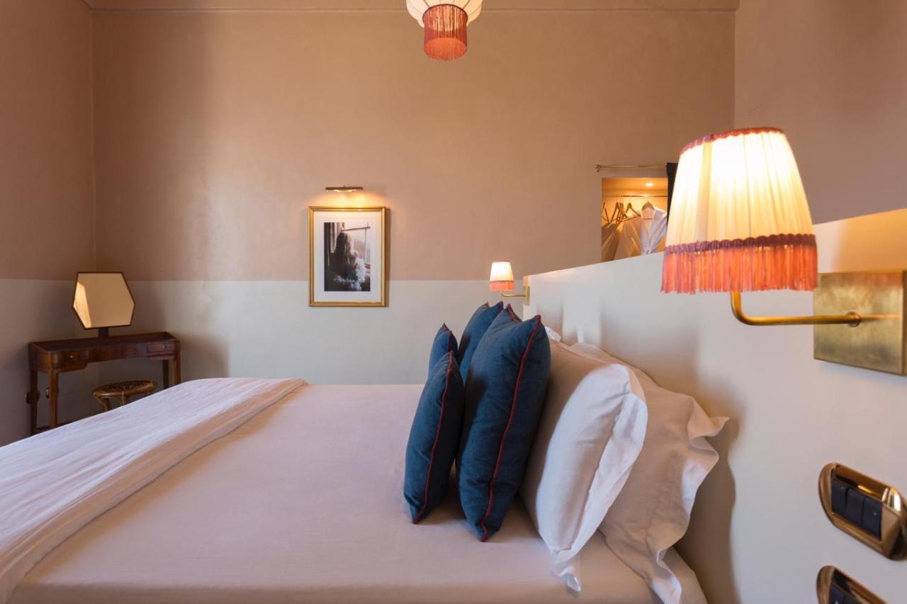 Bed and Breakfast Palazzo Colombo à Gallipoli Extérieur photo